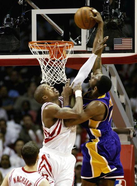 独行侠队宣布小丹尼斯-史密斯一年合同续约回归NBA